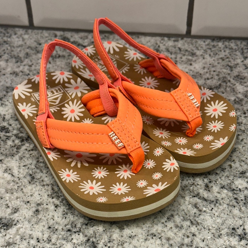 Reef Toddler 8 Sandals Orange Daisy Floral Ahi Flip Flops Elastic Backstrap Boho